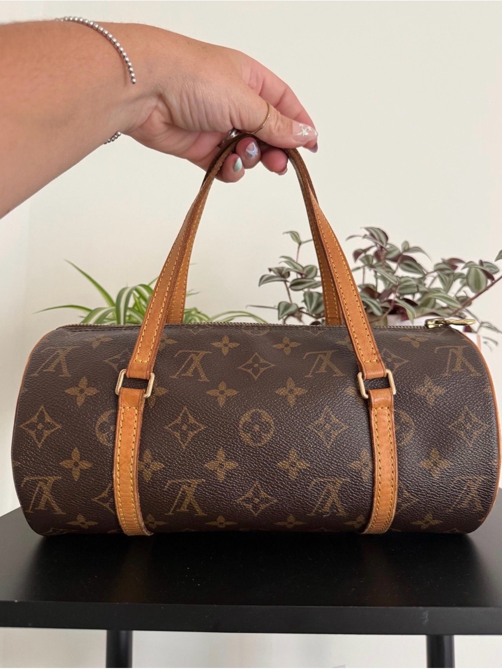 Louis Vuitton Papillon 26 Monogram Vintage Shoulder Bag